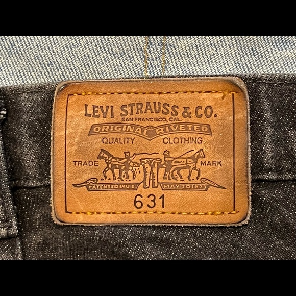 Levis Denim Jeans - Vintage Collection - Picture 2 of 5